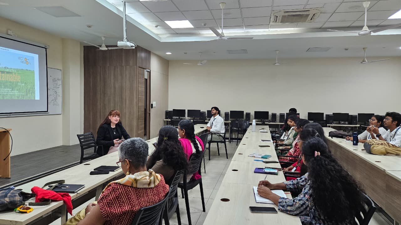 Echo network – Building Bridges for Greater Impact